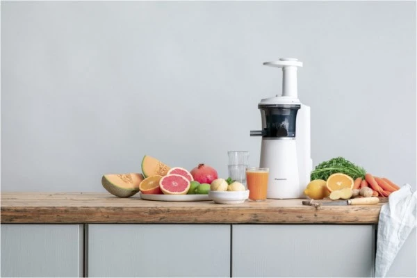 Panasonic MJ-L501WXE Entsafter Weiß 2 Panasonic MJ-L501WXE Entsafter Weiß – Bild 2